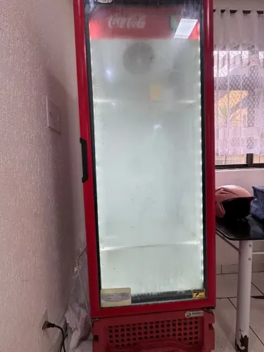 Vendo freezer coca cola em perfeito estado