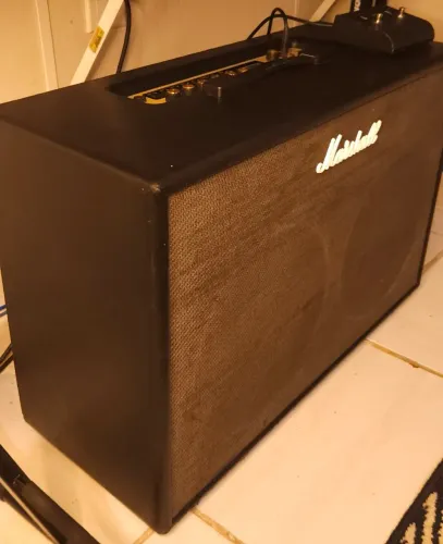Amplificador Marshall CODE100