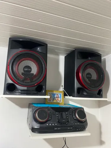 Som LG 2350 rms