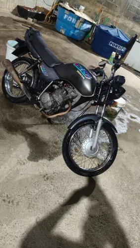 Vendo cg 97 125 em perfeitas condições