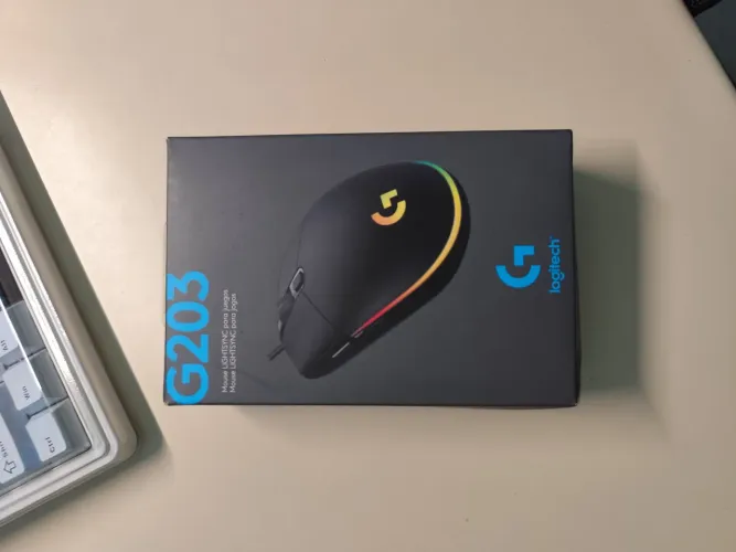 Mouse gamer Logitech G203 RGB