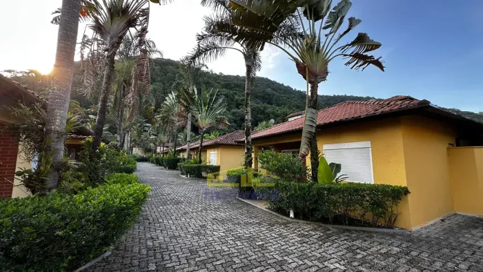 xclusividade casa em condomínio central com escritura definitiva Boiçucanga - São Sebastiã