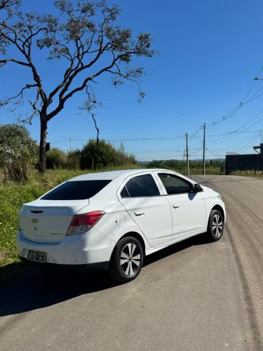 Chevrolet Prisma Sed. LT 1.0 8V Flexpower 4P 2013