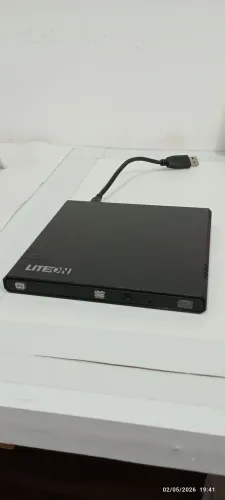 Drive Externo CD/DVD Slim USB - Gravador e Leitor Portátil (Plug & Play)