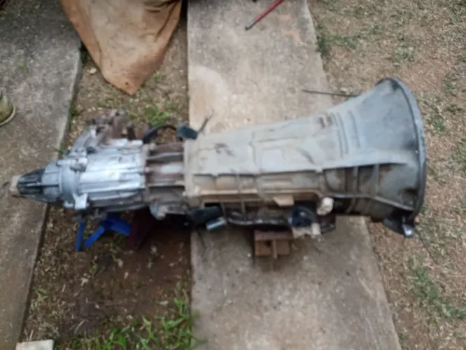 Câmbio e caixa de tração da Grand Cherokee 4.7