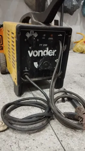 Máquina de solda transformadora 
