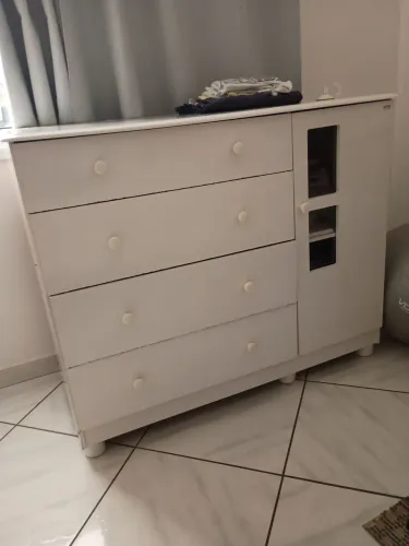 Cômoda para venda , usada mas em bom estado