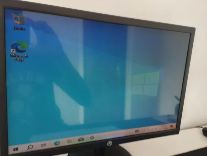 Monitor de 75hz (overclock até 84hz) tem 20 polegadas