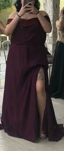 Vestido social vinho Tam. 46 ao50