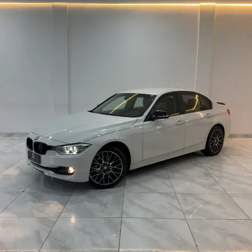 BMW 320I A 2.0 Turbo/activeflex 16V 184cv 4P 2013