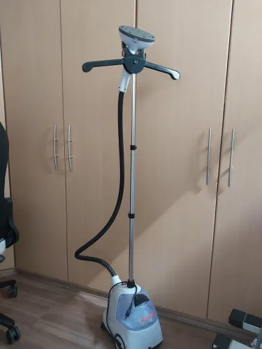Passadeira a vapor 220v marca candence