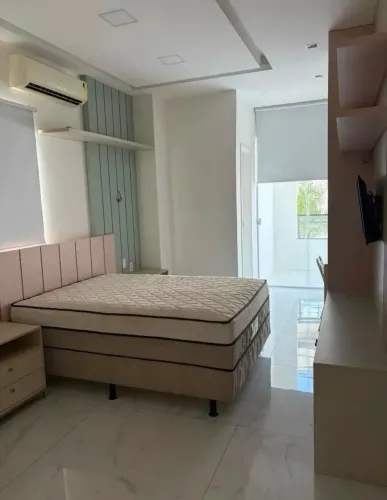 LINDA CASA DE LUXO NO CONDOMINIO DAMHA, FINO ACABAMENTOS, PISCINA, JACUZZI, MOBILIADA