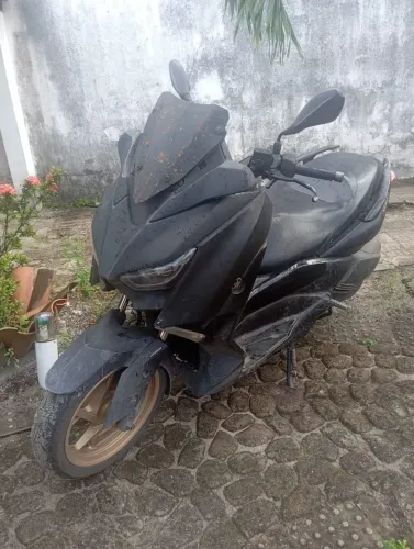 Xmax 250 Abs
