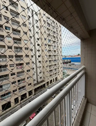 Alugo apartamento no Vite Angelim com dois quartos - com varanda e lazer - elevador - lado