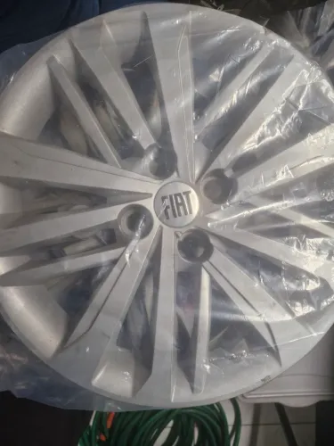 Carlotas R15 fiat argo original  semi novas 