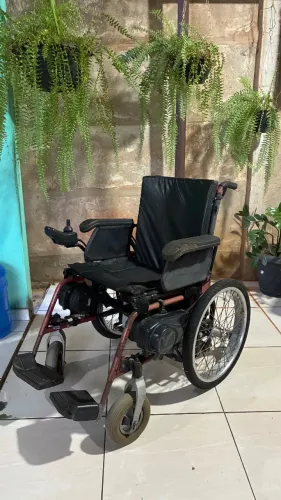 Cadeira de Rodas Motorizada