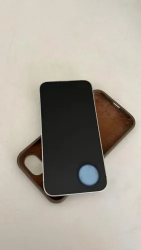 Vendo iPhone 16e 256 Gb todo perfeito 