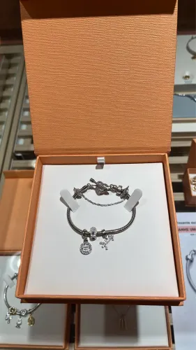 PULSEIRA LIFE CUPIDO CORAÇÃO E FLECHA EM PRATA 925
