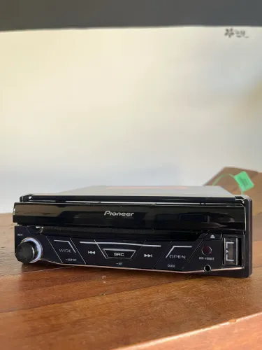 DVD automotivo Paineer com Bluetooth 