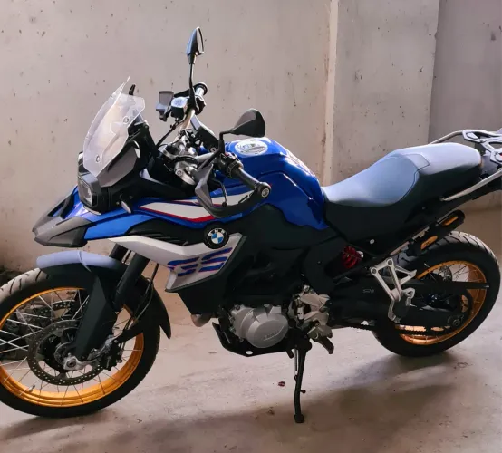 MOTO GS 850 RALLYE ADVENTURE