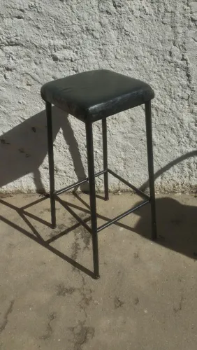 Banqueta estofada