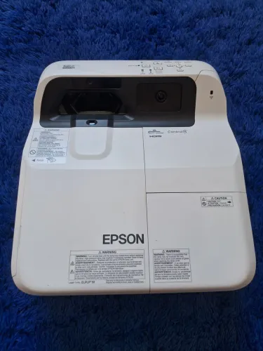Projetor Epson 695WI (com defeito)