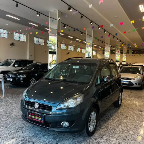Fiat Idea Attractive 1.4 Fire Flex 8V 5P 2012