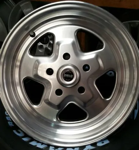 Roda Weld Infinity 15x7