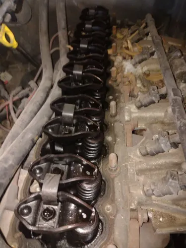 Bico injetor cherokee 4.0 6 cilindros em linha