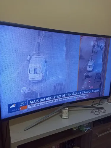 Tv Curva Samsung 42" excelente para gamers