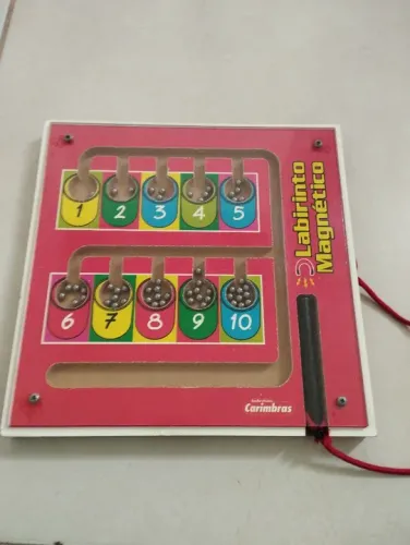 Brinquedos educativos