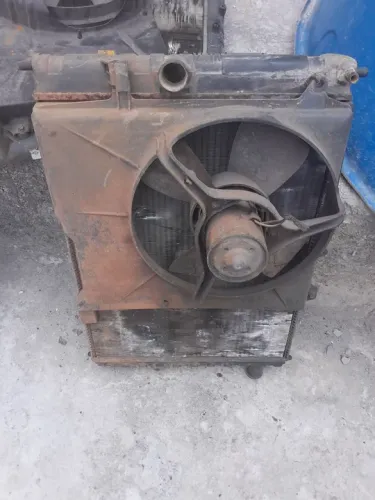 Radiador do monza (ventoinha ok)