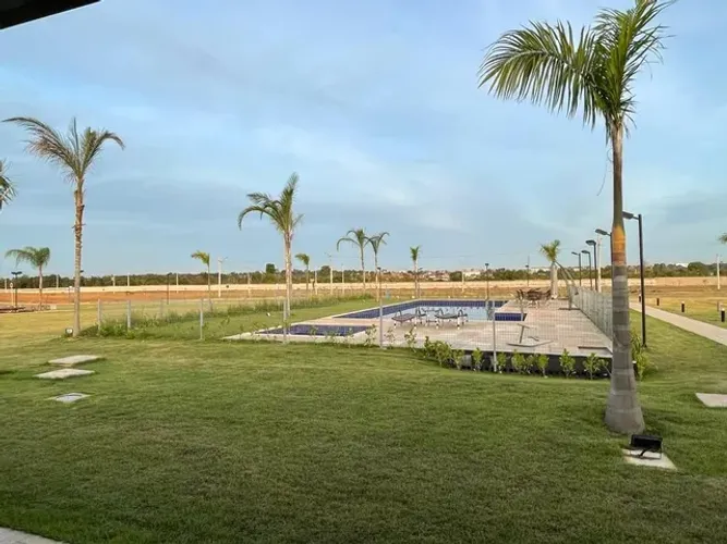 Vende-se terreno com 250m2 no Condomínio Verana em Várzea Grande MT.