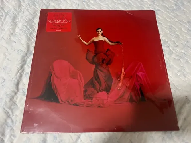 Selena Gomez vinil lp revelacion - leia 