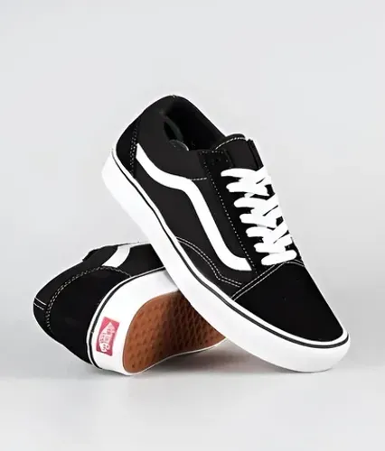 Tênis Vans Oldskool Clássico
