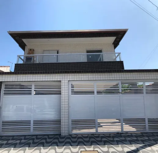 Casa de Condominio em Anhanguera - Praia Grande