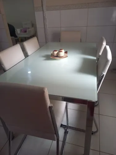 Conjunto sala de Jantar mesa Ortenia tampa vidro 6 cadeiras