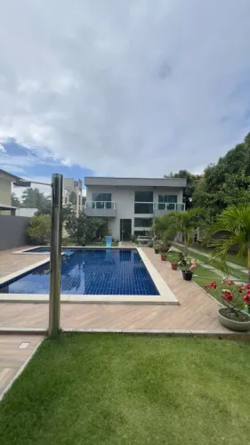 CASA A VENDA BARRA DO JACUÍPE LADO PRAIA