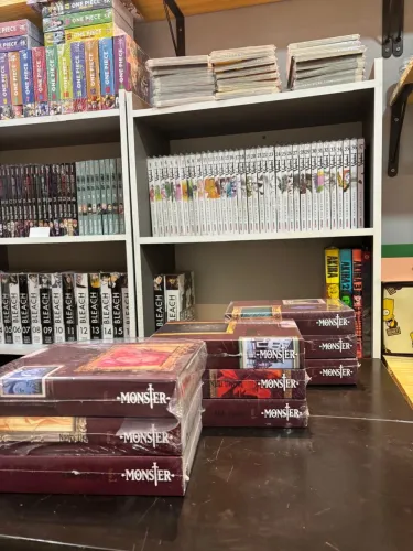 Monster Kazenban vol.1 ao 9 R$730