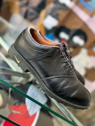 Sapato de golf Nike 42