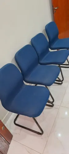 Vendo 4 cadeiras $130 CADA