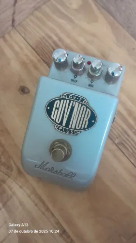 ** Pedal para guitarra Marshall GV-2 ** Troco.