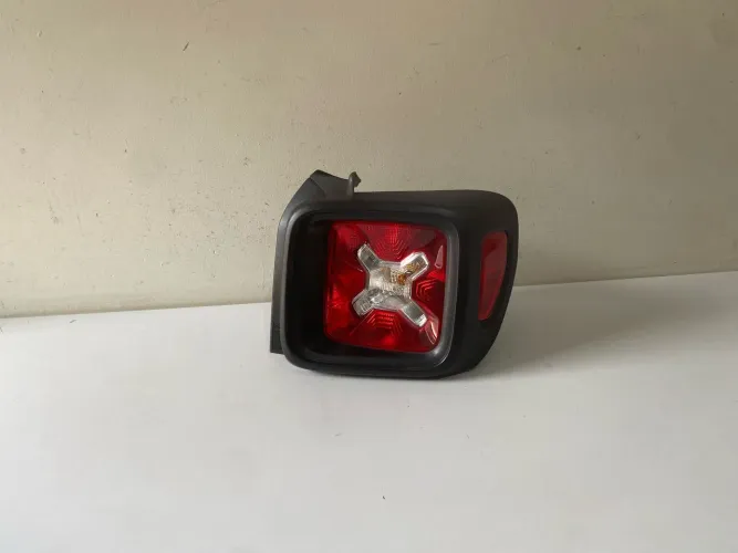 Lanterna direita Renegade 2015/2016/2017/2018/2019/2020/2021