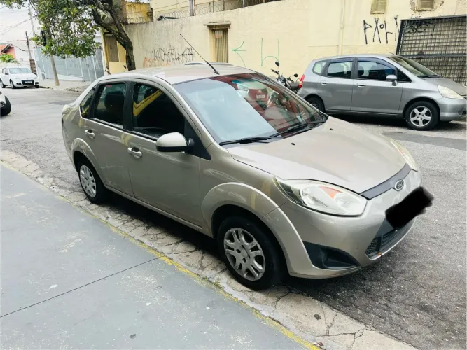 Ford Fiesta Sed. 1.6 8V Flex 4P 2012 - Completo