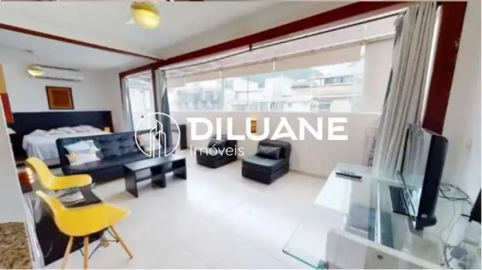 Apartamento : / Residencial / Copacabana