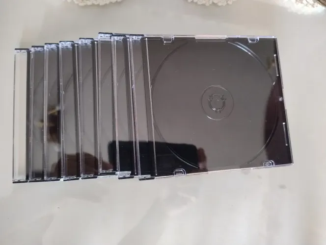 Estojos portas CD/ DVD Sony semi novos