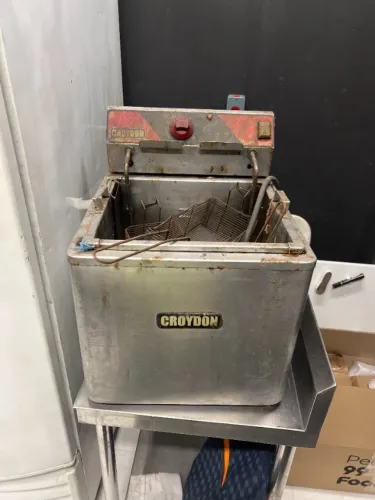 Fritadeira Elétrica 15 Litros 5000w