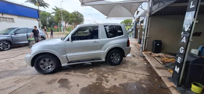 Mitsubishi Pajero GLS 3.5 V6 2P AUT 2003