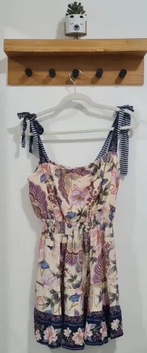 Vestido Farm Curto Chiara