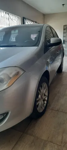 Fiat Bravo Essence Dualogic 1.8 Flex 16V 5P 2011